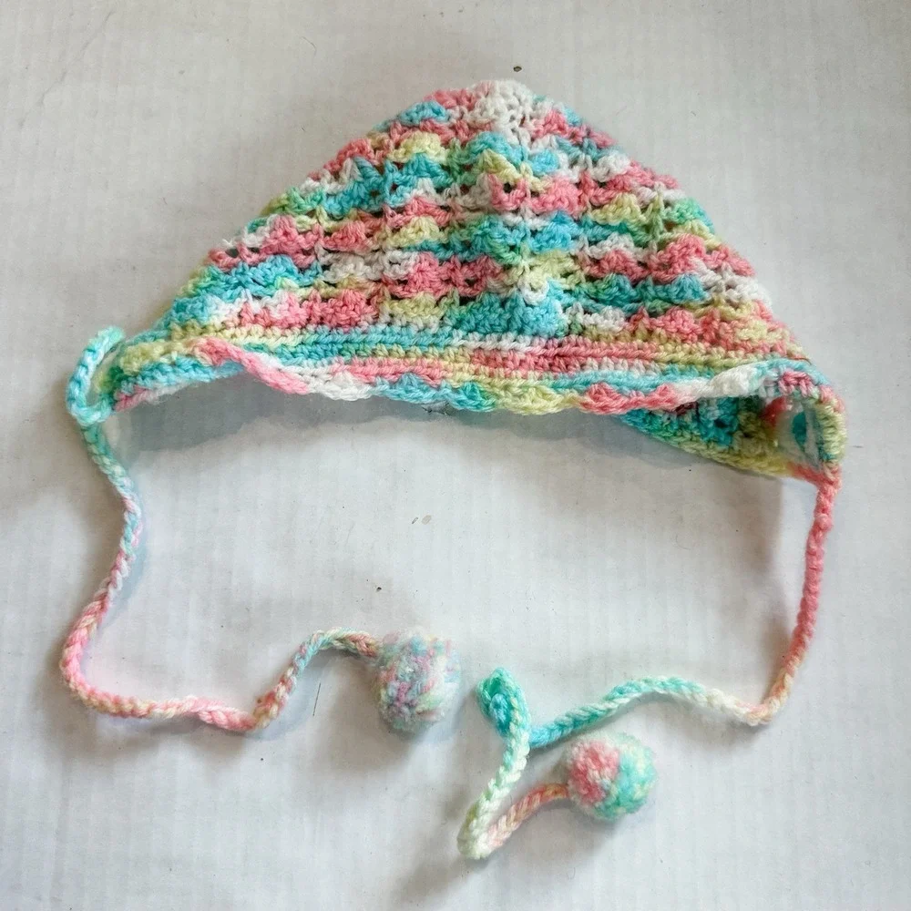 Vintage Crochet Rainbow‎ Bonnet & Booties 6-12 Mos - Picture 9 of 10
